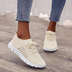 Petra | Bequeme Alltags Sneaker in Beige