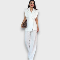 Olanda – Zweiteiler mit Oversize-Blazer und weiter Hose in Weiß
