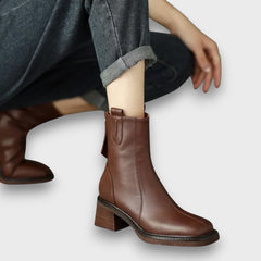 Fien – Klassische Ankle Boots aus Leder in Braun