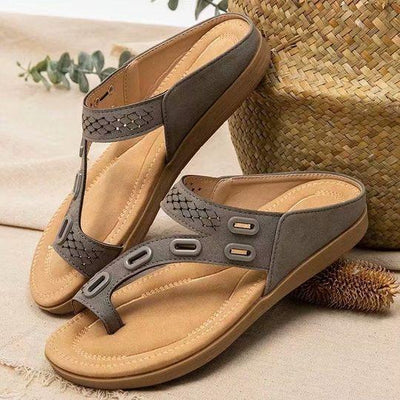 Tiziana® | Bequeme, rutschfeste, flache Sandalen für Damen