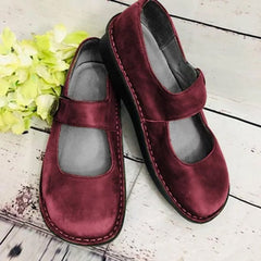 Emmy - Elegante Damenschuhe mit Verzierungen in Rot