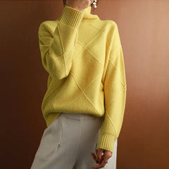 Rollkragen Pullover Damen Strick | Oversize & Weich in Gelb