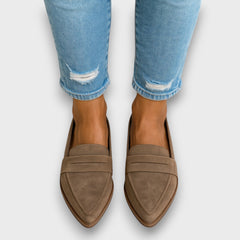 Velira – Elegante Loafer aus Velours in Khaki