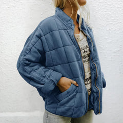 SORAYA | Luxuriöse Steppjacke Für Frauen in Blau