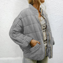 SORAYA | Luxuriöse Steppjacke Für Frauen in Grau