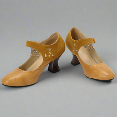 Philomara | Niedliche Pumps aus veganem Material in Gelb