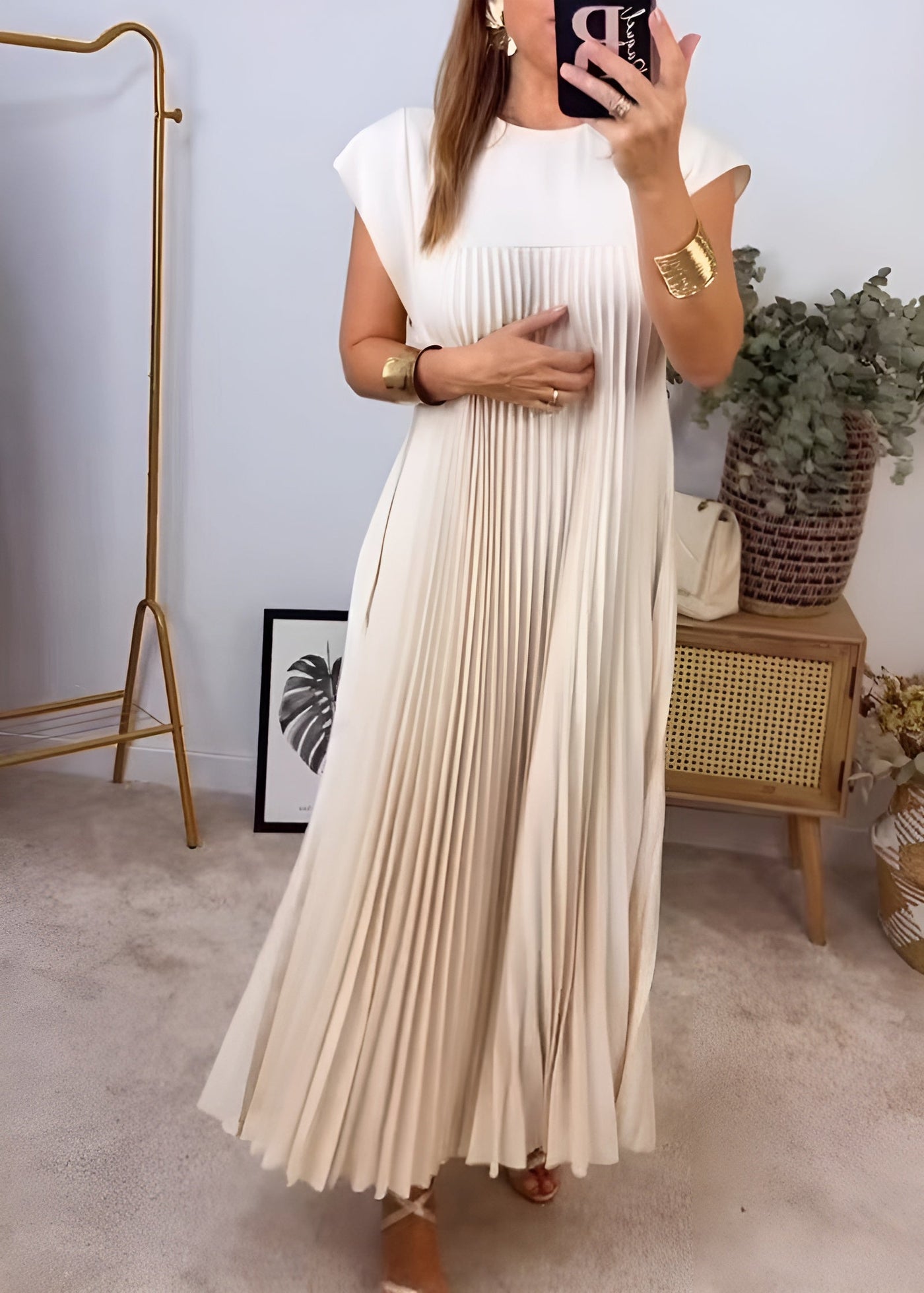 Simone | Leichte und elegante Plissierte Robe