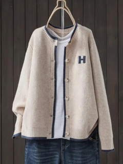 Helene | Klassischer Cardigan in Khaki