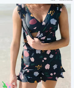 Nicole | Einteiliger Badeanzug mit Eingebautem BH und Boxer-Print in Dämmerstrauß