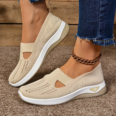 Yalia - Gepolsterte Walkingschuhe in Creme