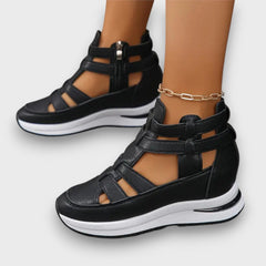 Serel – Orthopädische Aktivsandalen in Schwarz