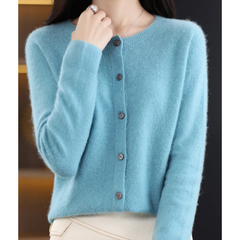 Olivia - Cardigan aus weicher Kaschmirwolle in Hellblau