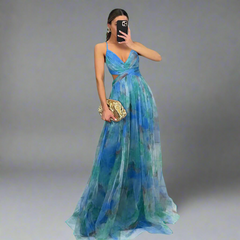 Valtruda | Luftiges Maxikleid mit Wow-Effekt in Blau