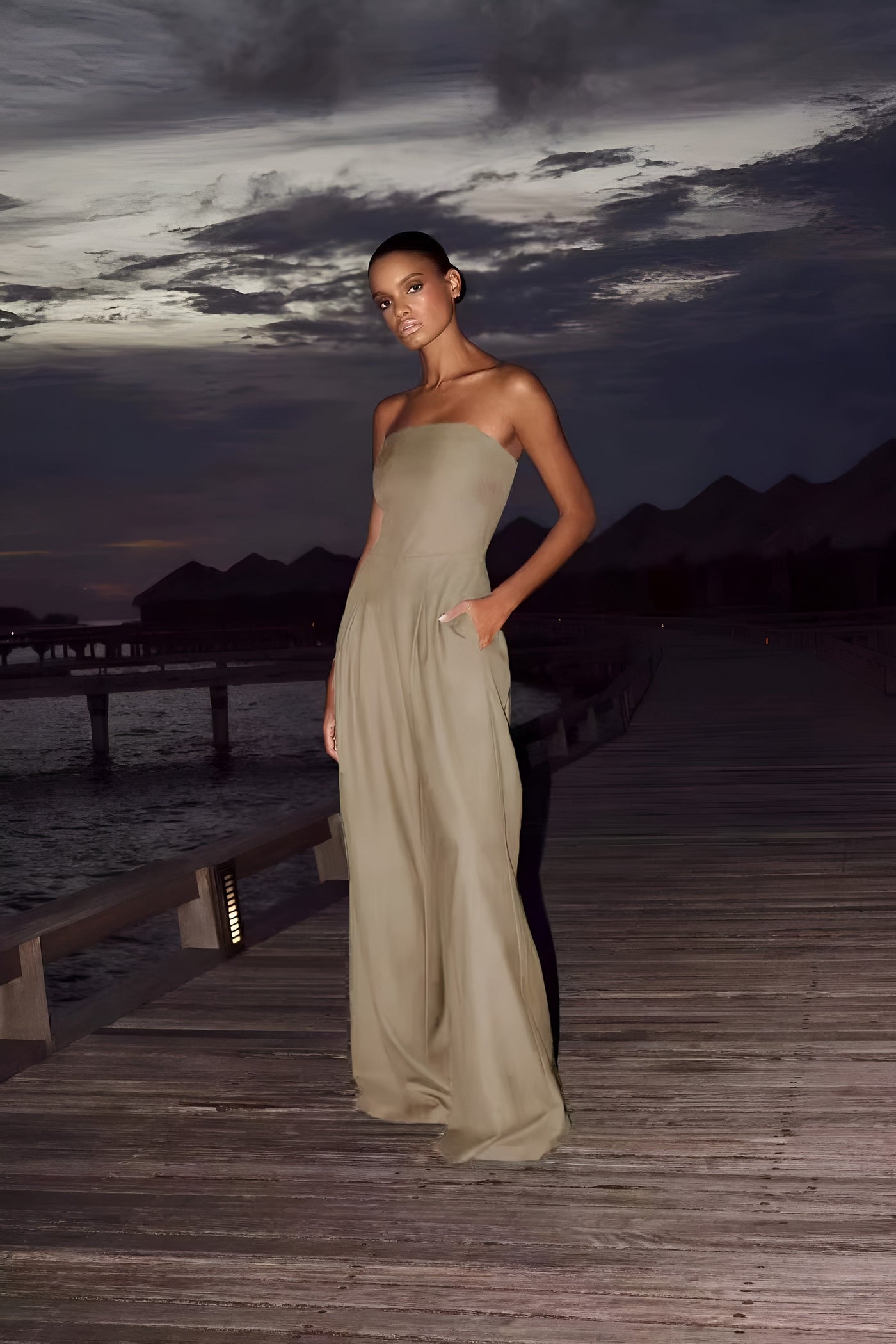 Sylvie™ - Trägerloser Overall