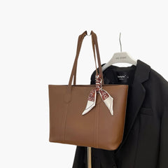 Umhängetasche - Stilvolle Crossbody Schultertasche für Damen in Braun