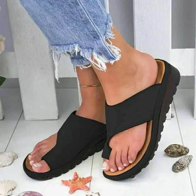 Naomi® | Bequeme Damen-Pantolette mit orthopädischer Keilsohle