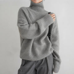 Lea - Modischer Damen-Pullover mit Rollkragen in Grau
