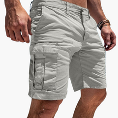Herren Cargo-Shorts in Kniehöhe mit mehreren Taschen für den Sommer in Hellgrau