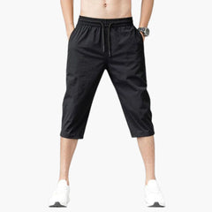 Herren Sommer Dreiviertel Shorts mit Kordelzug und geradem Bein in Schwarz