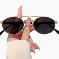 Damen Sonnenbrille mit ovalen Gläsern und UV-Schutz in Schwarze Nacht
