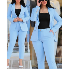 Zweireihiges Set aus Blazer und Hose für Frauen in Hellblau