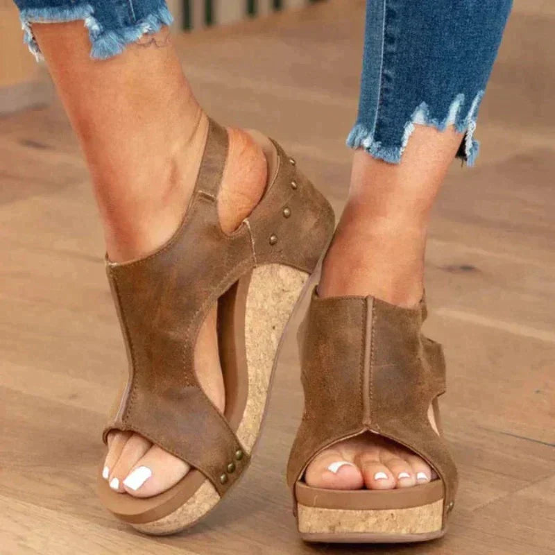 Ylva - Orthopädischer Lederschuh