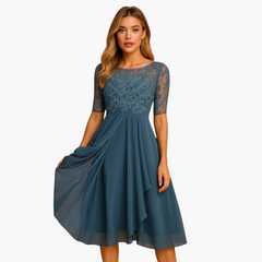 Lore | Midikleid mit Spitzenärmeln in Blau
