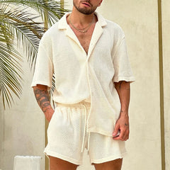 Set aus Hemd mit Knopfleiste und Kordelzug-Shorts in Weiß