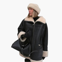 Damen Winterjacke mit breitem Kragen und Reißverschluss in Schwarz