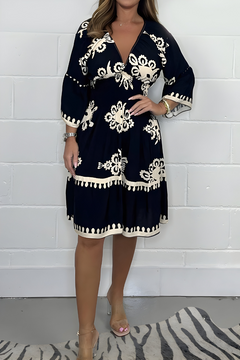 ALIRA - Sommerliches Boho-Kleid in Schwarz (Fast ausverkauft)