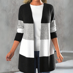 Asta - Warmer Pullover - Moderner Pullover in Schwarz