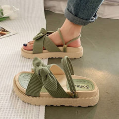 Clara | Sandalen für Frauen in Grün