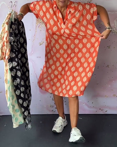 Stilvolle Kleid mit V-Ausschnitt
