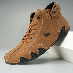 Elias | Rutschfeste Schuhe für empfindliche Füße (Unisex) in Braun