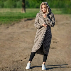 Lange Strickjacken und Kapuzenpullover für Frauen in Übergröße in Khaki
