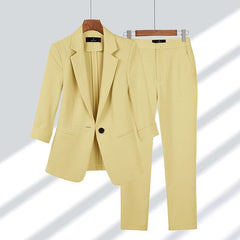 CHLOE - Blazer und Hose in Gelb
