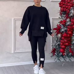 MARIA - SET AUS SWEATSHIRT UND LEGGINGS IN ÜBERGRÖSSE in Schwarz