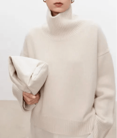 Lea | Stilvoller Pullover Damen mit Rollkragen in Weiss