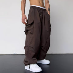 Kaleb - Aktuelle weite Cargohose in Braun
