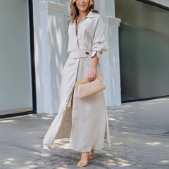 Patricia | Damen Elegantes Knöpfen Maxikleid in Weiß