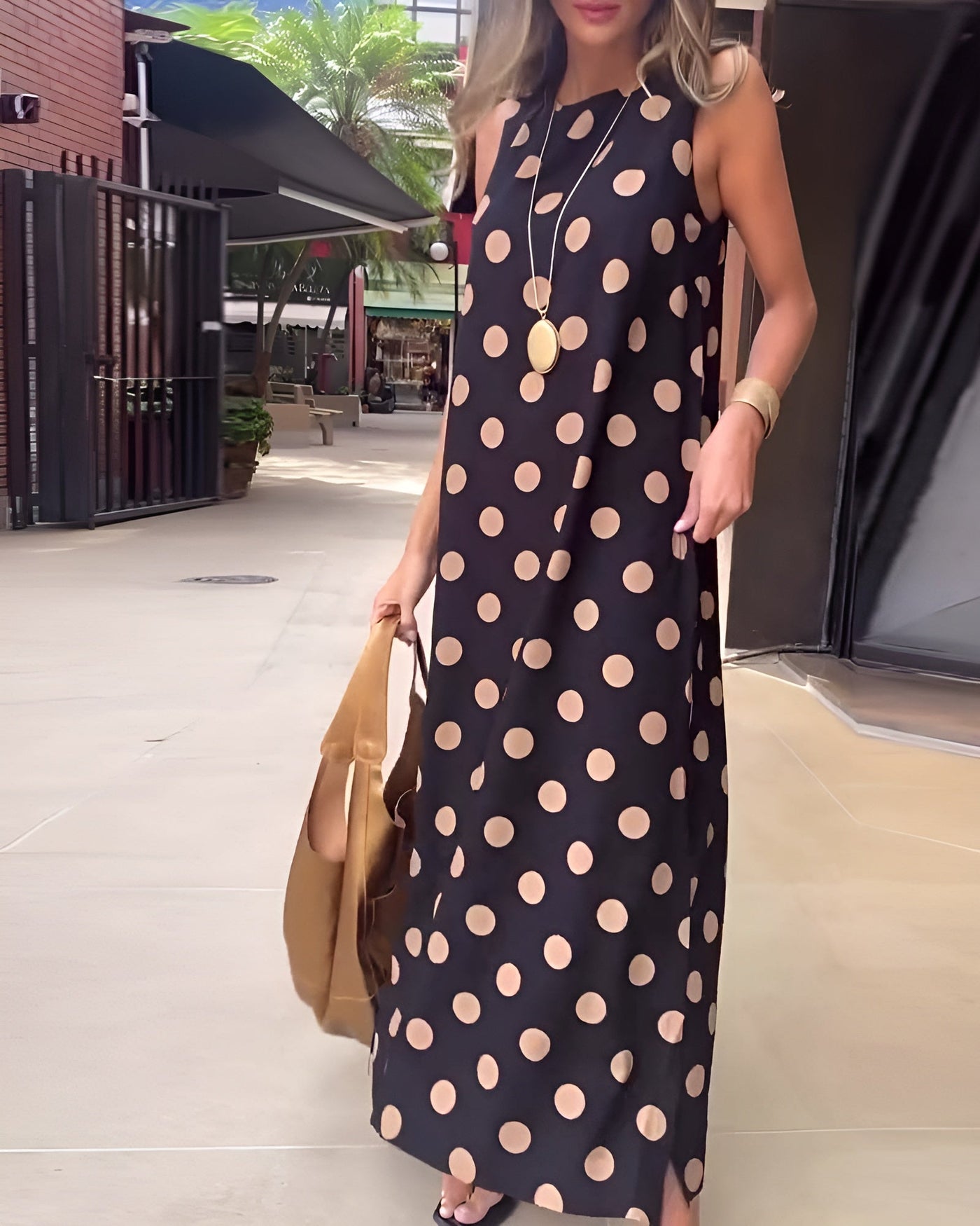 Roxane | Maxi-Playsuit mit Tupfen und Schlitz