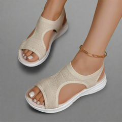 Amelie | Handgefertigte Wedge-Sandalen aus Premium-Material in Cremeweiß