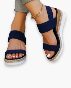 Damen Bequeme Sandalen | Stilvolle Sommerschuhe in Schwarz
