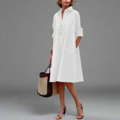 Sandrine | Lässiges und elegantes Polo-Kleid in Weiß