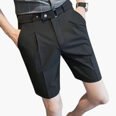 Herren Sommer Shorts mit Bundfalten und Gürtelschlaufen in Schwarz