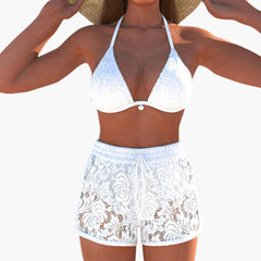 Damen-Bikini-Set mit Neckholder-Oberteil und Spitzenbesatz. in Weiß