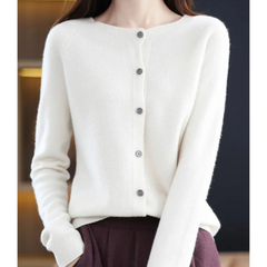Olivia - Cardigan aus weicher Kaschmirwolle in Weiß
