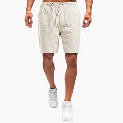 Sommerliche Freizeitherren-Shorts mit Kordelzug und Seitentaschen in Khaki