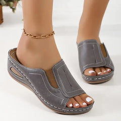 Quinn | Fußgewölbestütze Leicht Sandalen in Grau