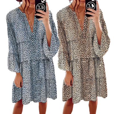 Tegan - Kleid mit V-Ausschnitt und Leopardenmuster
